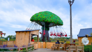 9 Apple swing ride